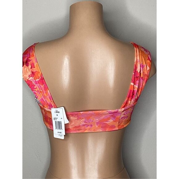 New. L*SPACE floral bikini top. Medium. Retails $114 - Picture 5 of 9